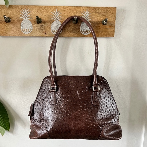 Cleo & Patek Paris Rich Brown Genuine Ostrich Embossed Leather Purse - Picture 2 of 10